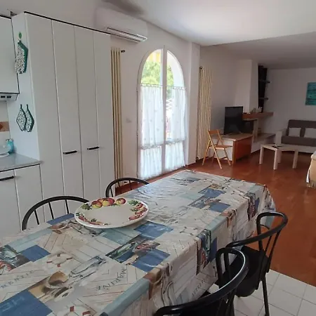 Apartment Al Mare Molari